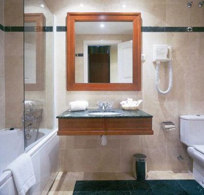 Hotel Eurostars Laietana 4*