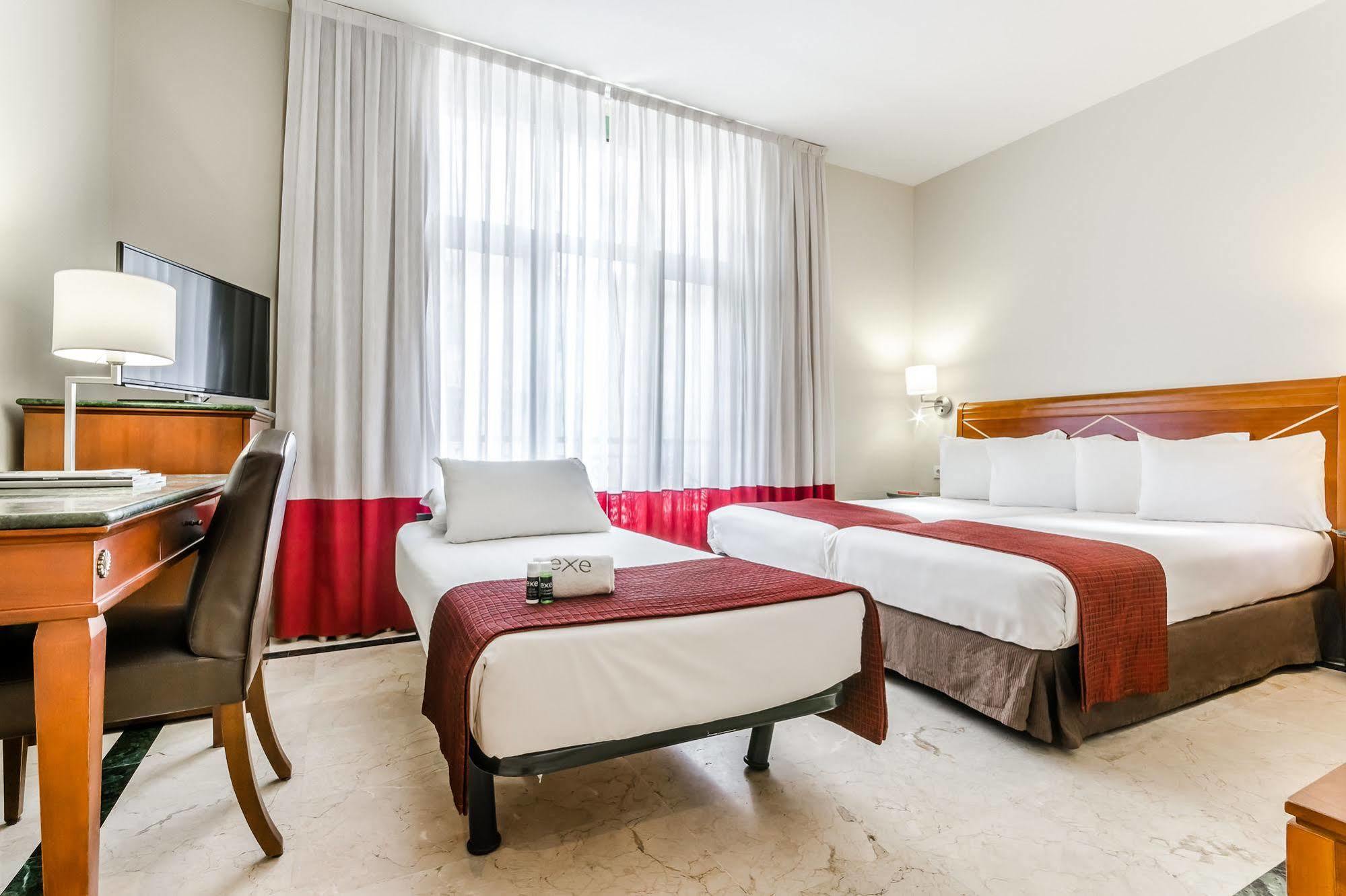 Hotel Eurostars Via Laietana 4*